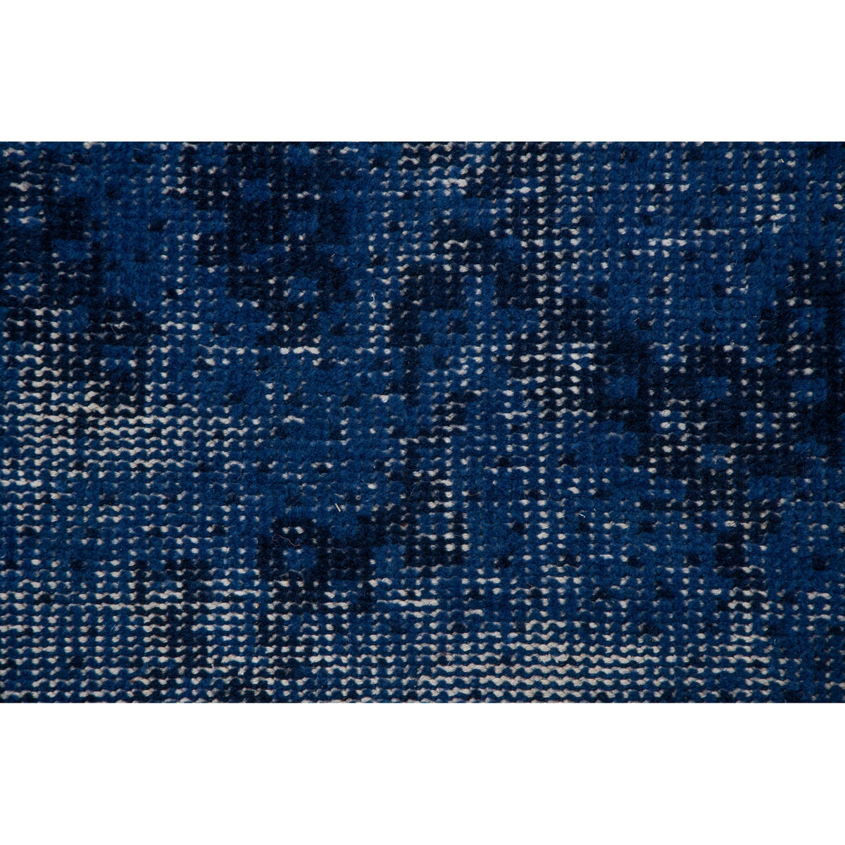 Renwil Abigail area rug close-up of the pattern texture