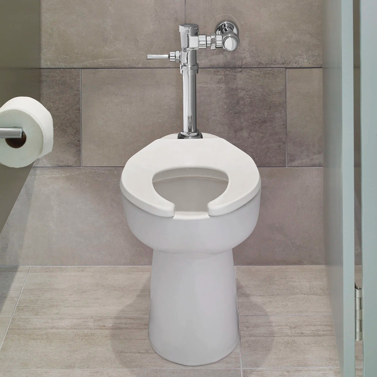 Madera 1.1 – 1.6 gpf (4.2 – 6.0 Lpf) 15" Height Back Spud Elongated EverClean® Bowl With Bedpan Lugs