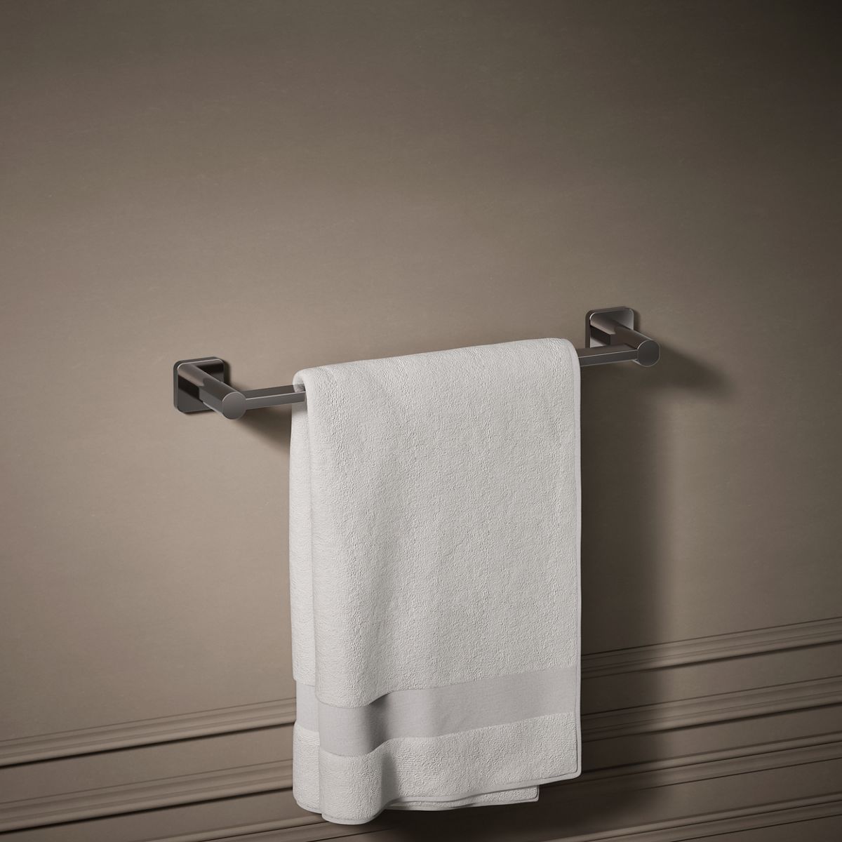 Parallel® 18" towel bar