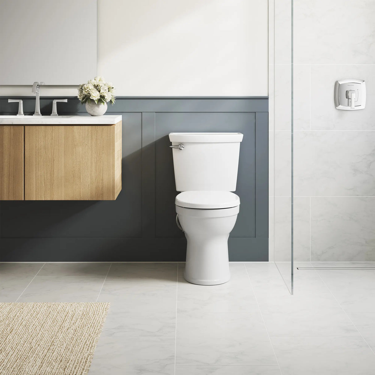Champion 4 Max 2-Piece 1.28 gpf/4.8 Lpf Chair Height Round Front Complete Toilet With Seat and Lined Tank