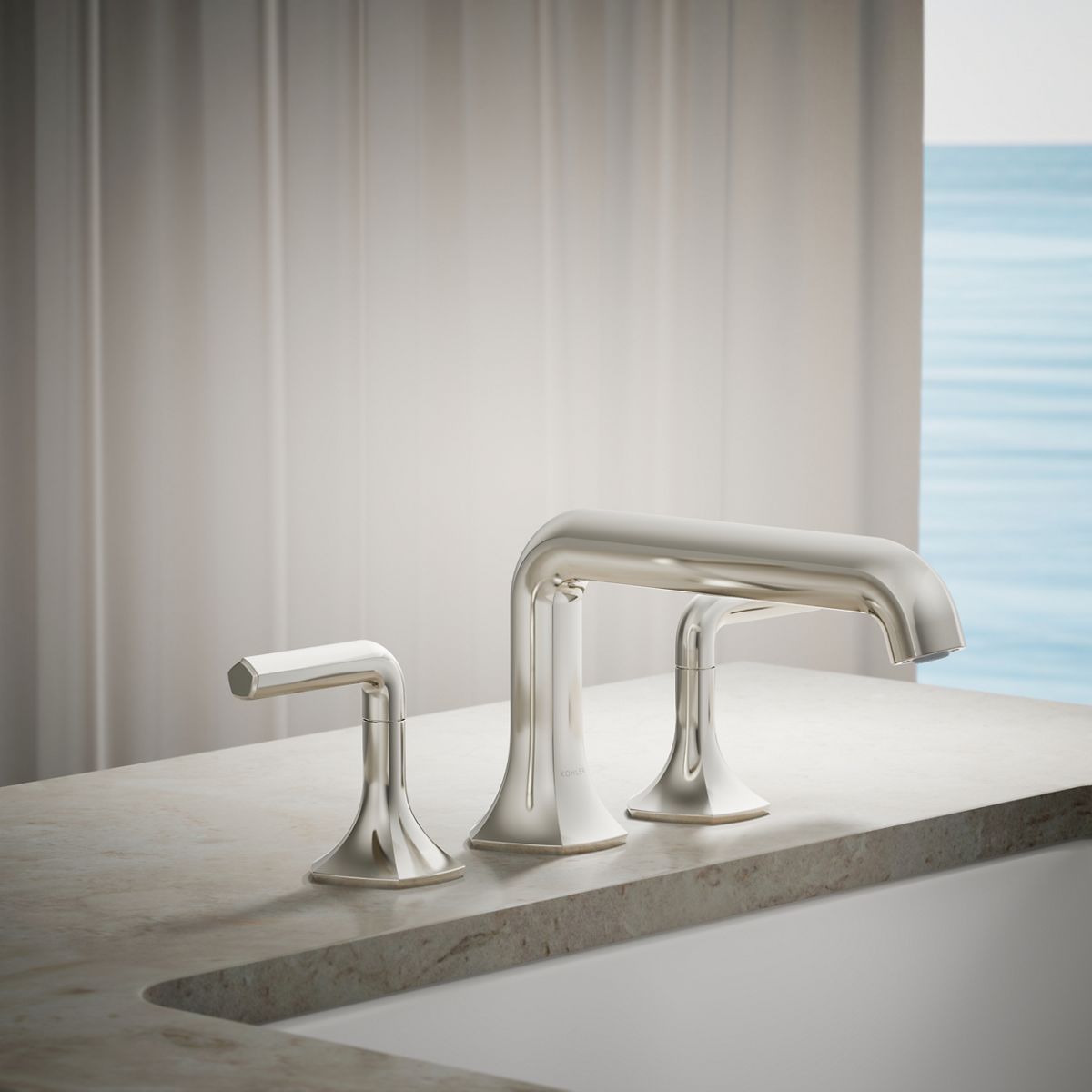 Occasion® Deck-mount bath spout with Straight design