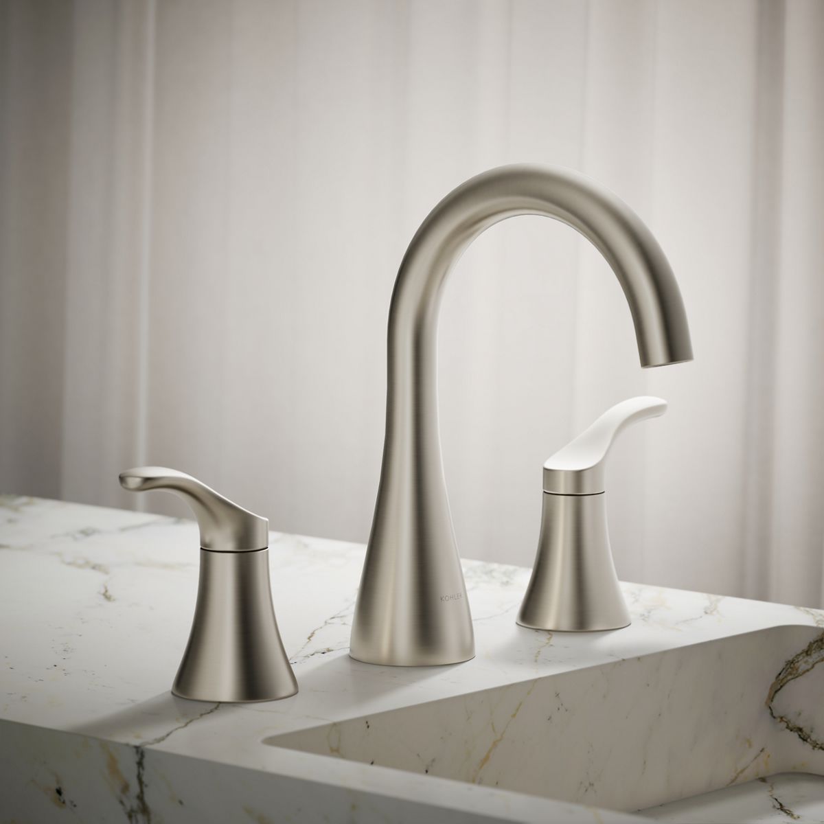 Simplice® Widespread bathroom sink faucet, 0.5 gpm