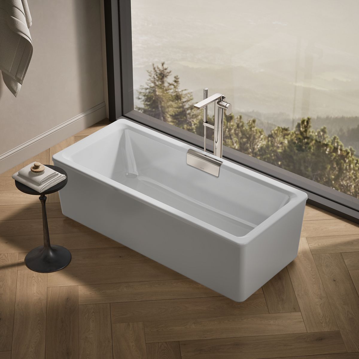 Volute® 63" x 28-3/8" freestanding bath with shroud