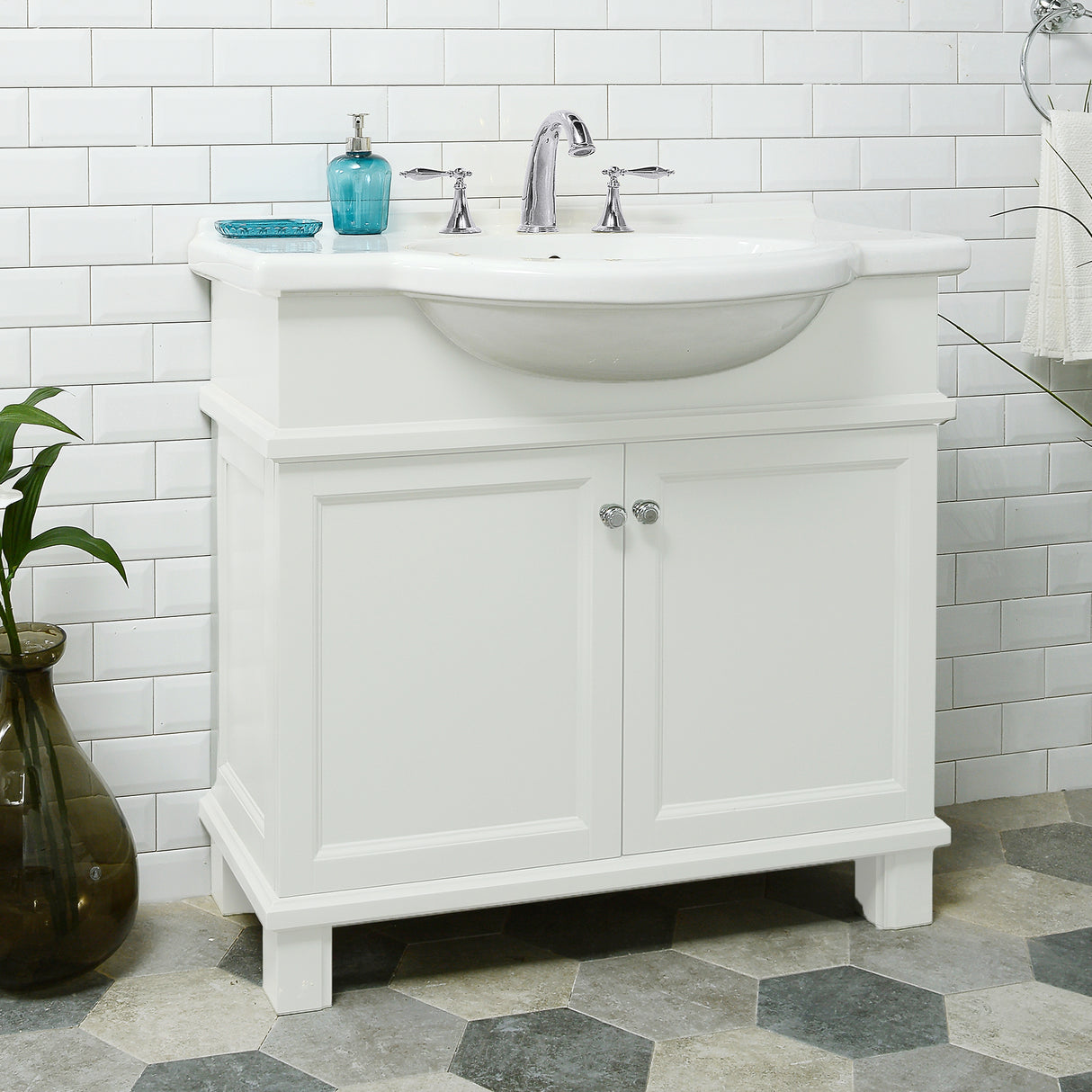 NOUVEAU 34-in Single-Basin Vanity