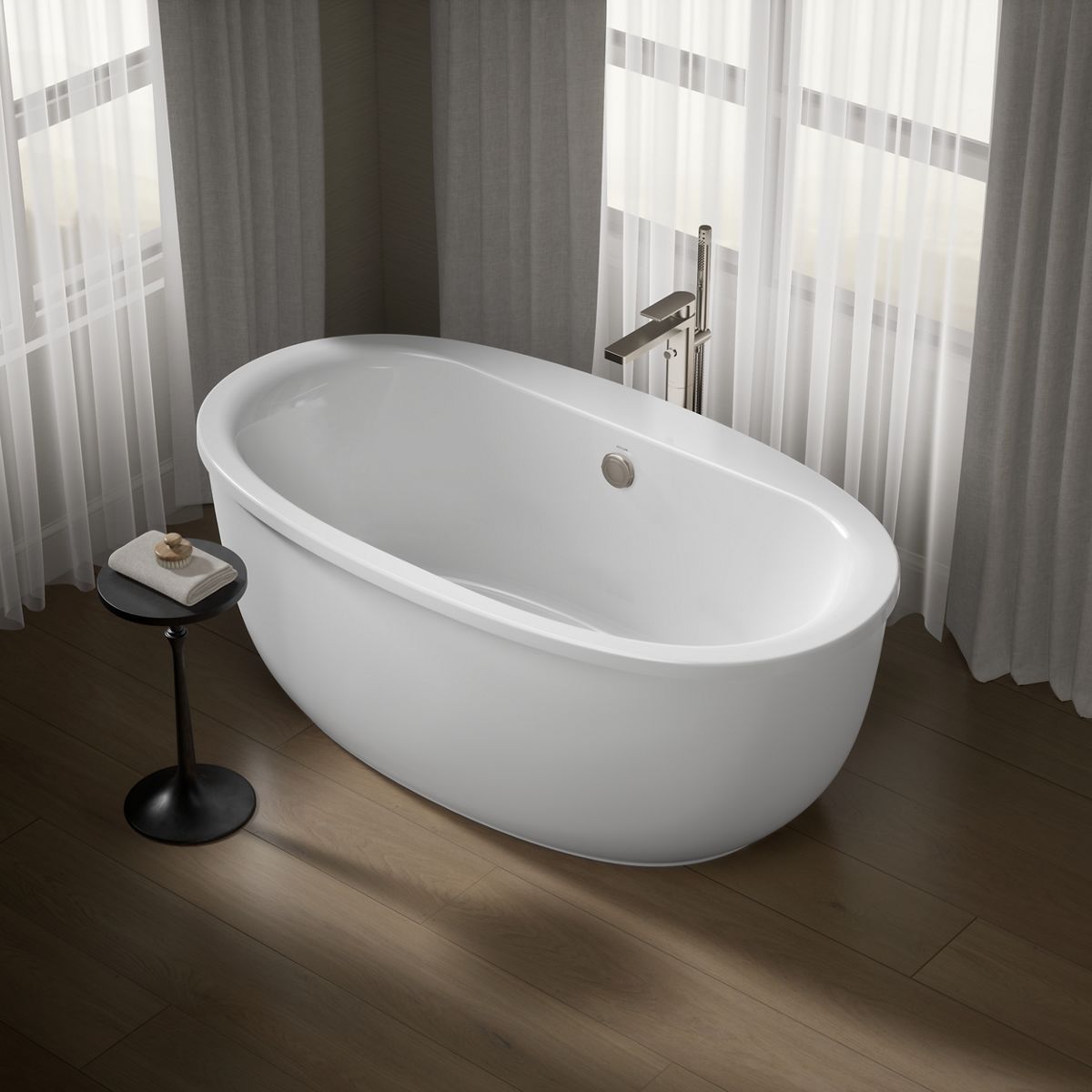Sunstruck® 65-1/2" x 35-1/2" freestanding bath with fluted shroud