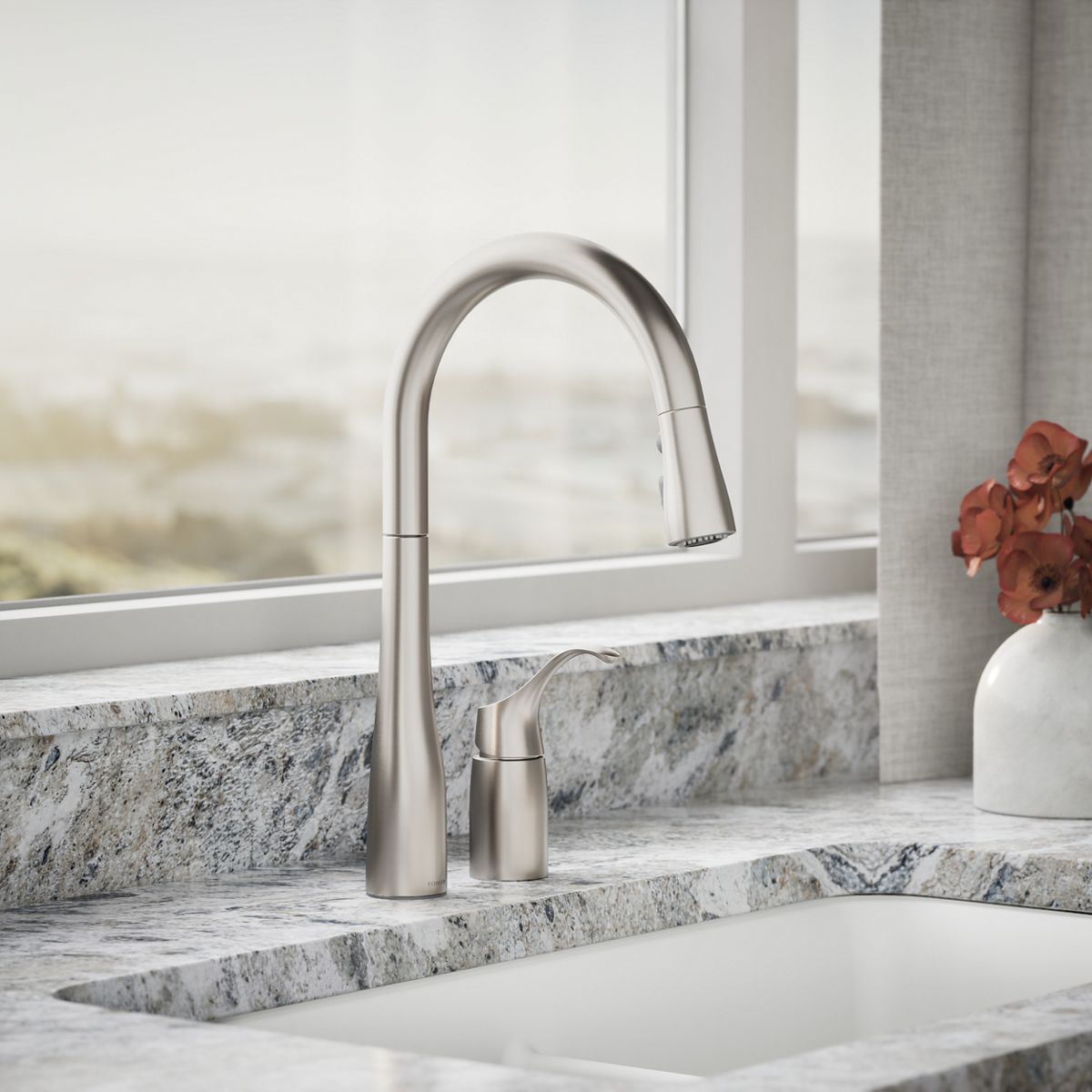 Simplice® Pull-down kitchen sink faucet with three-function sprayhead