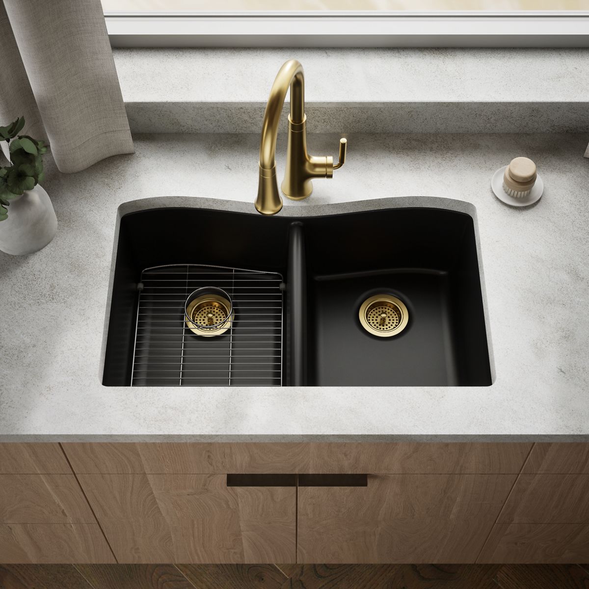 Kennon® 33" top-/undermount double-bowl kitchen sink