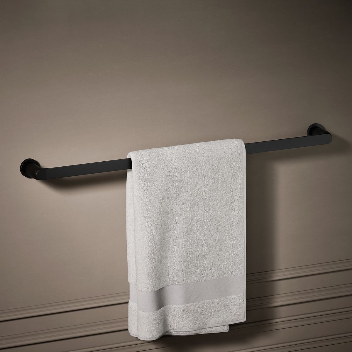 Avid® 30" towel bar