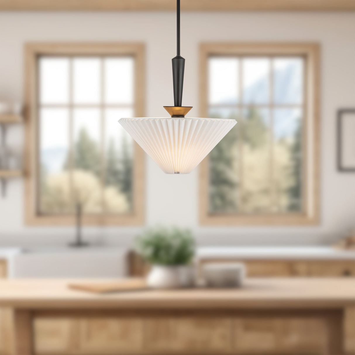 Alora Mood Bridgette 16-in Pendant