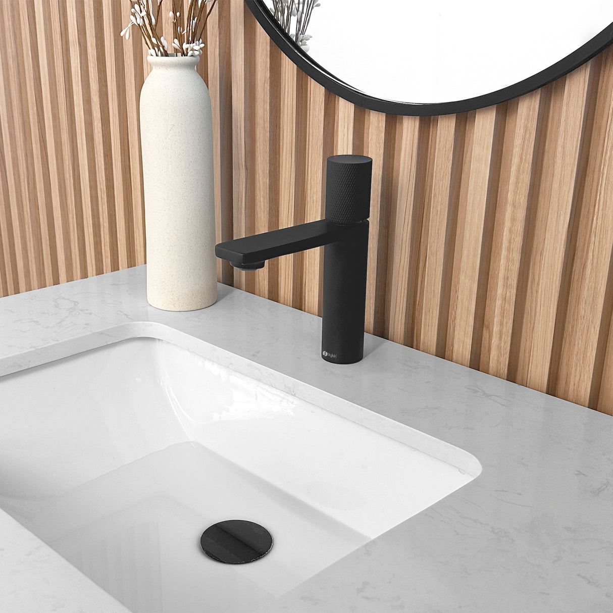 STYLISH Single Handle Modern Bathroom Basin Sink Faucet