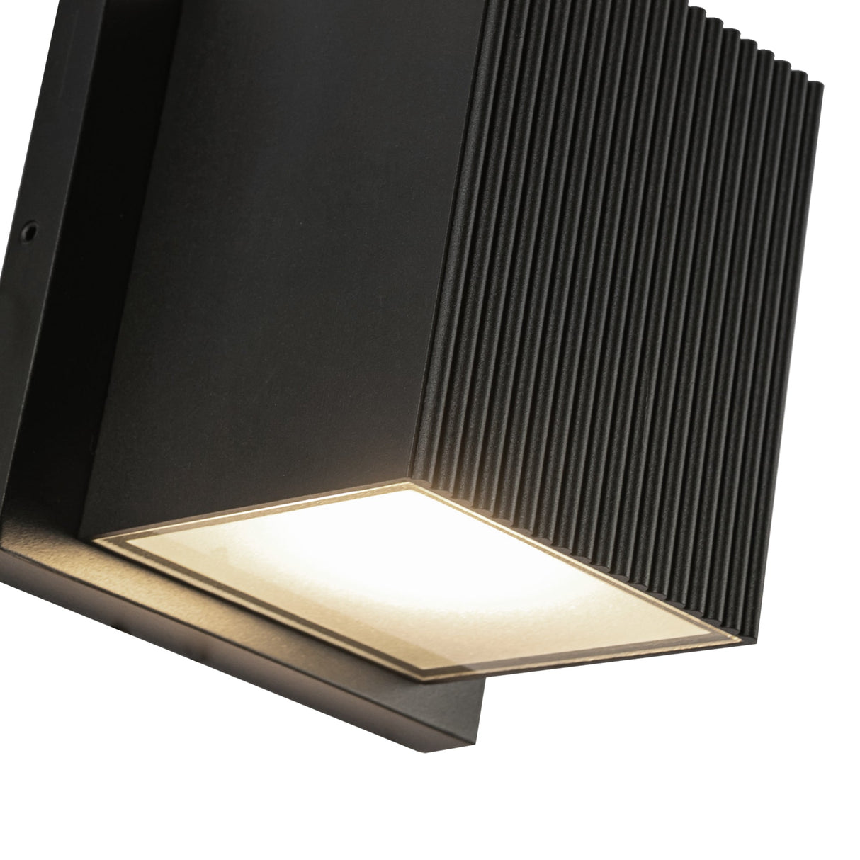 Kuzco Mavis 4-in Exterior Wall Sconce
