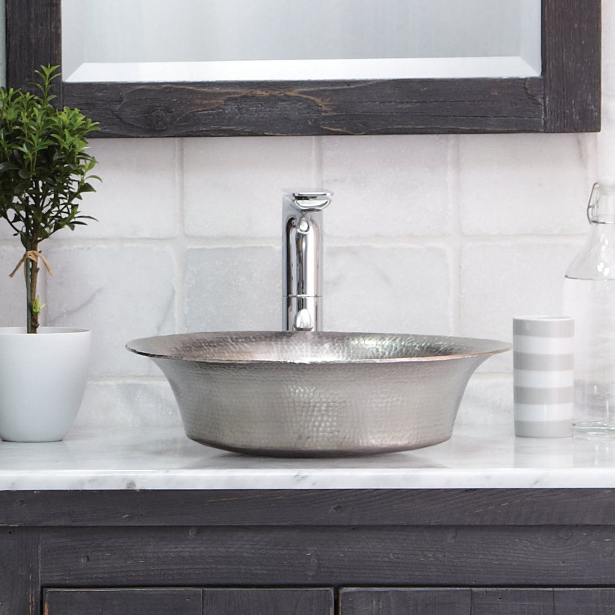 Maestro Bajo Bathroom Sink