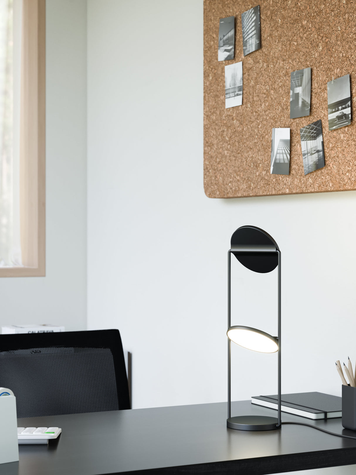 Kuzco Novel 18-in Table Lamp
