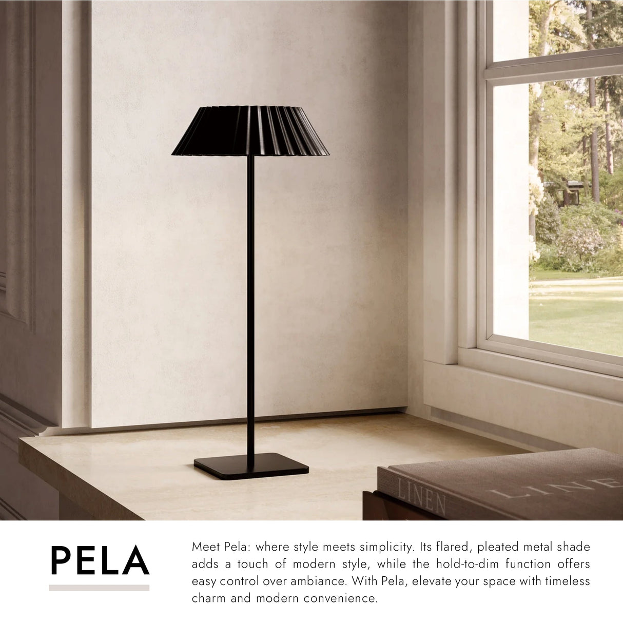 Kuzco Pela 14-in Table Lamp