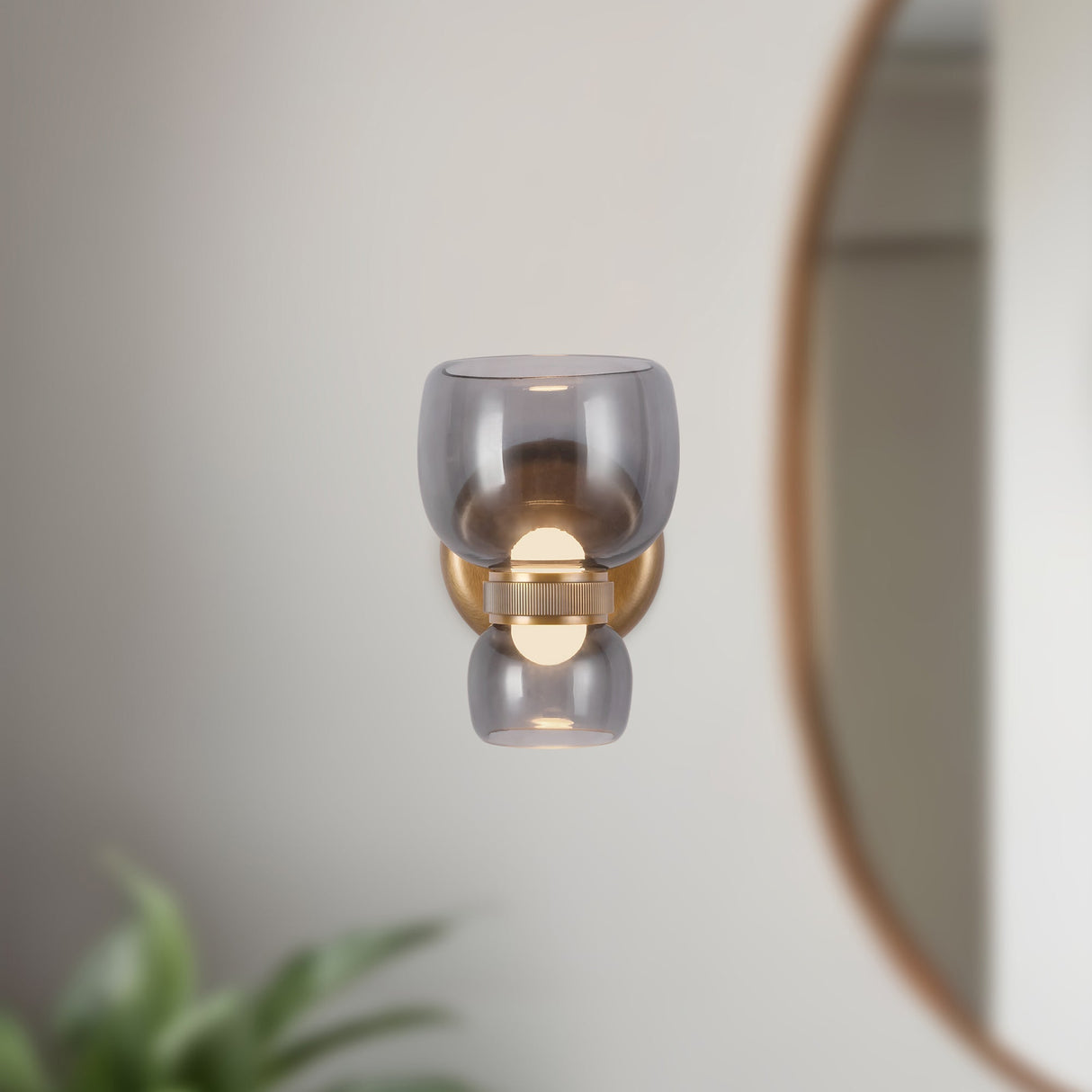 Alora Sutton 5-in Wall/Vanity Light