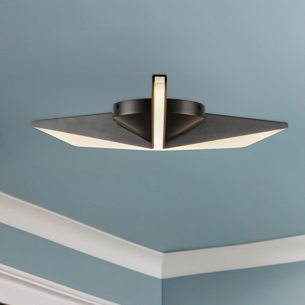 Kuzco Tachi 18-in Flush Mount