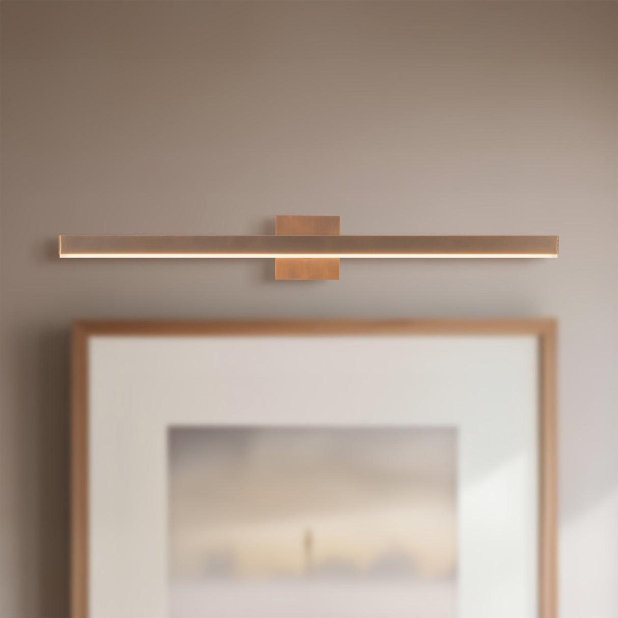 Kuzco Vega Picture 31-in Wall/Picture Light