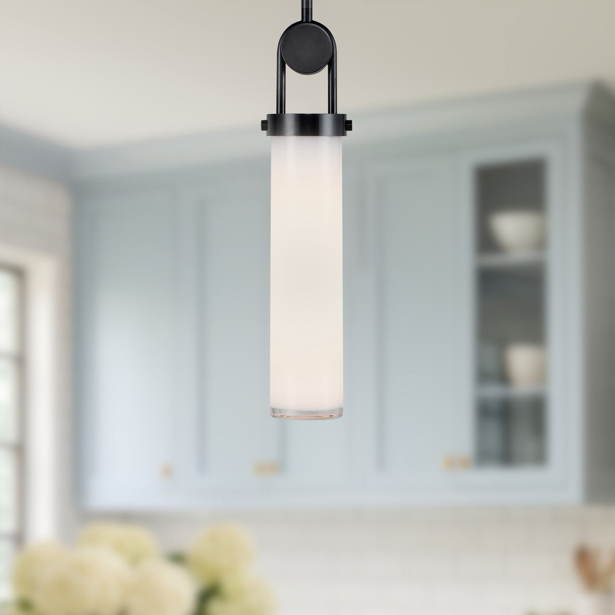 Alora Wynwood 15-in Pendant