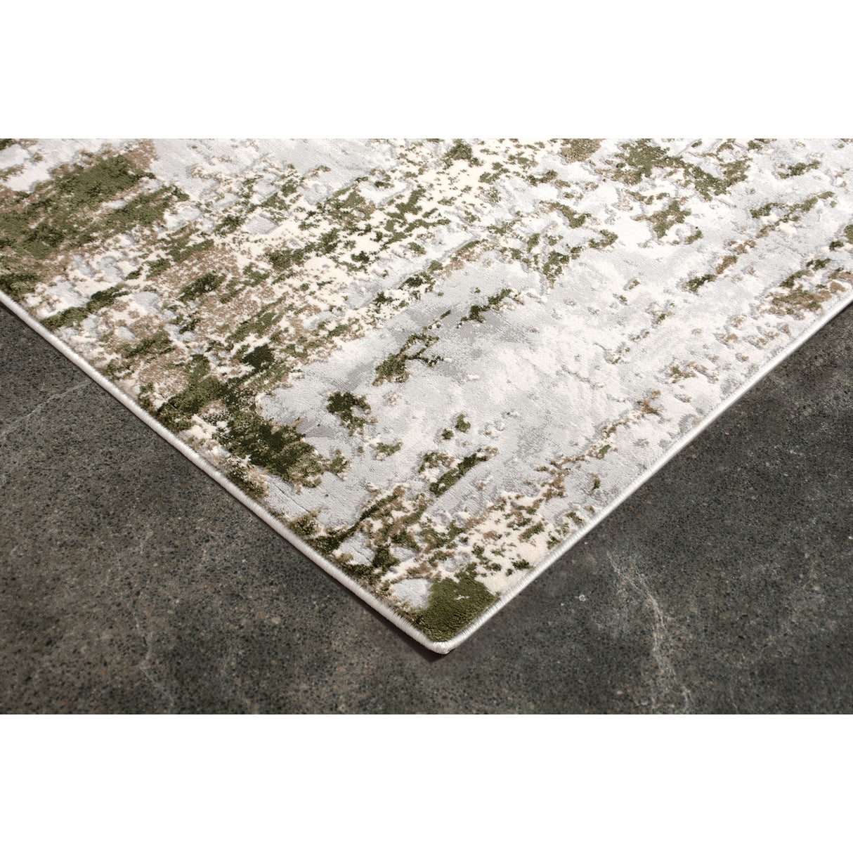 ARIELLA 94.44" W x 122.04" L
