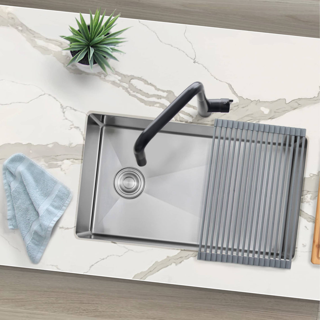 AZUNI 28"L x 18"W Single Bowl Undermount 16G Reversible Kitchen Sink with grid and Basket Strainer
