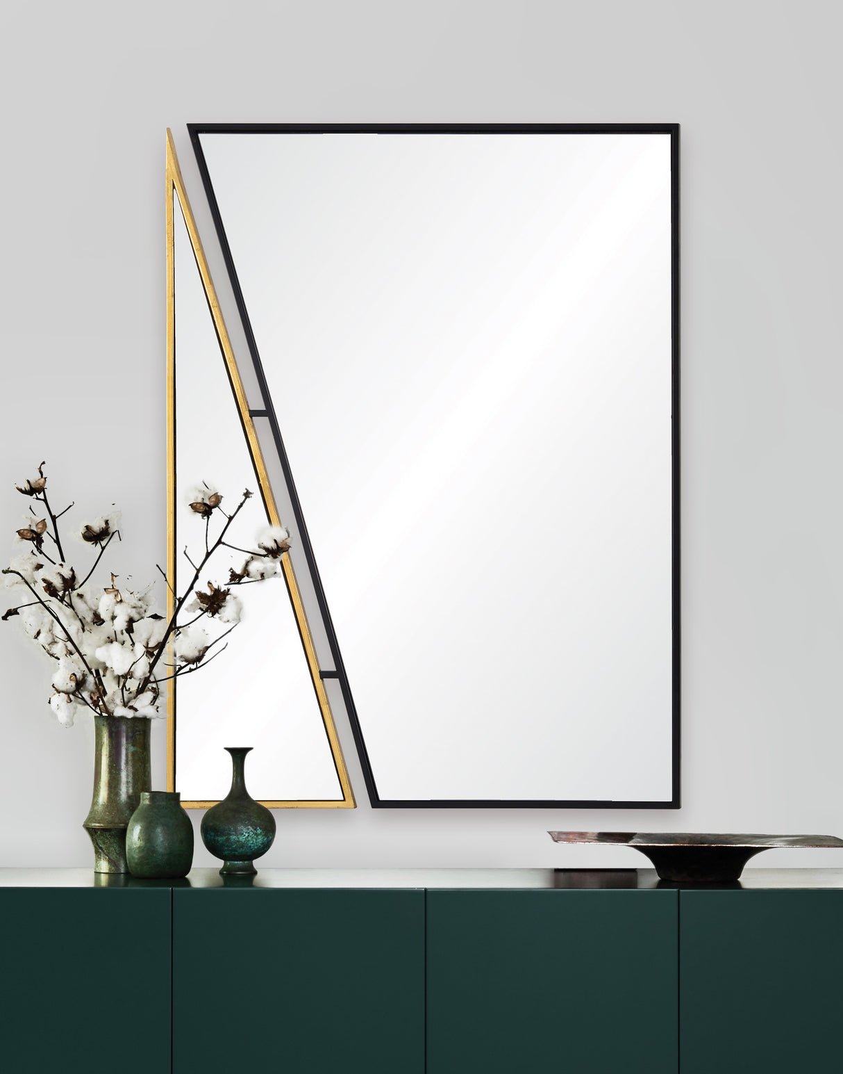 Idiom 28" W x 38" H x 0.75" D