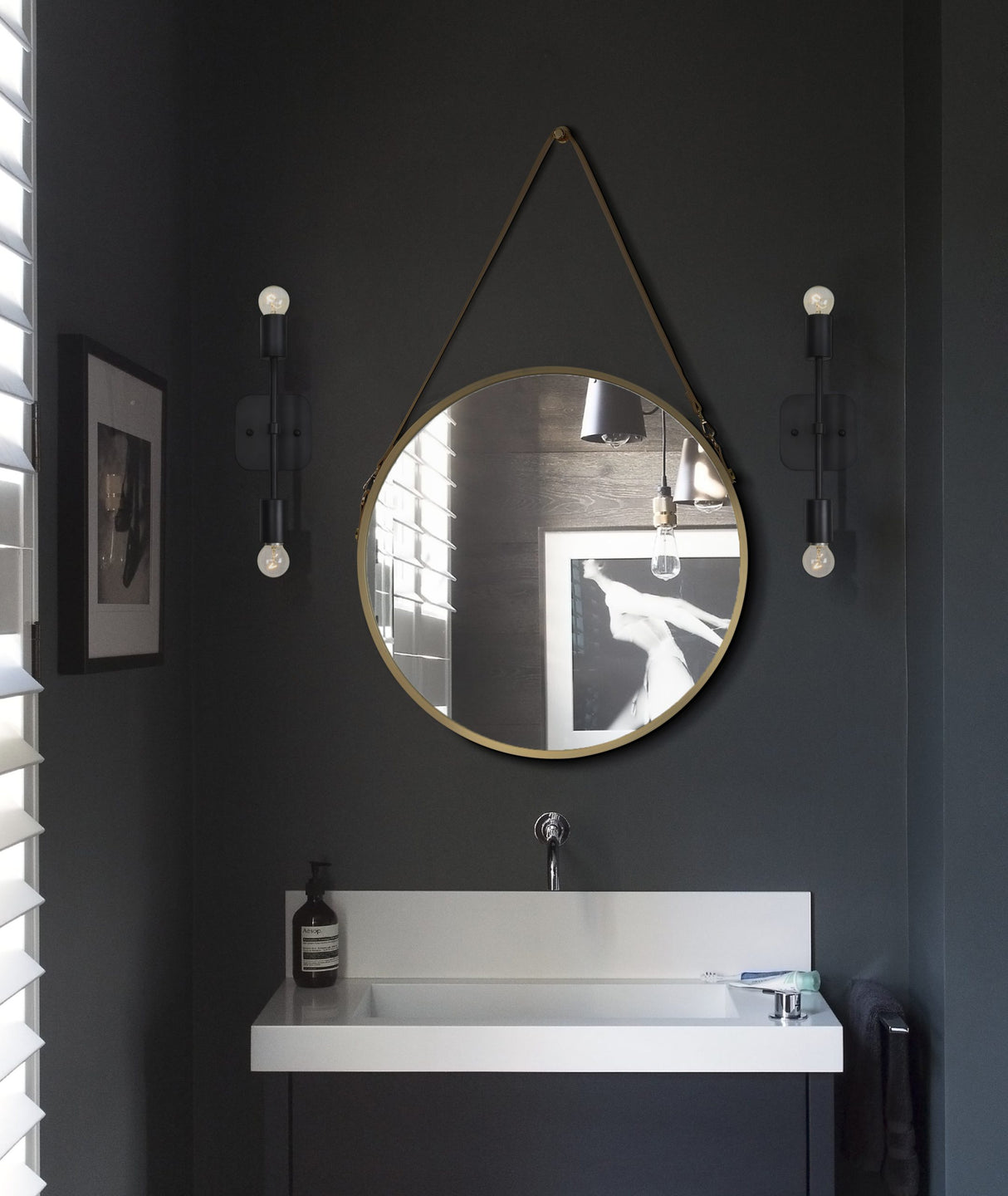 Albany I 5" W x 13" H x 4" D