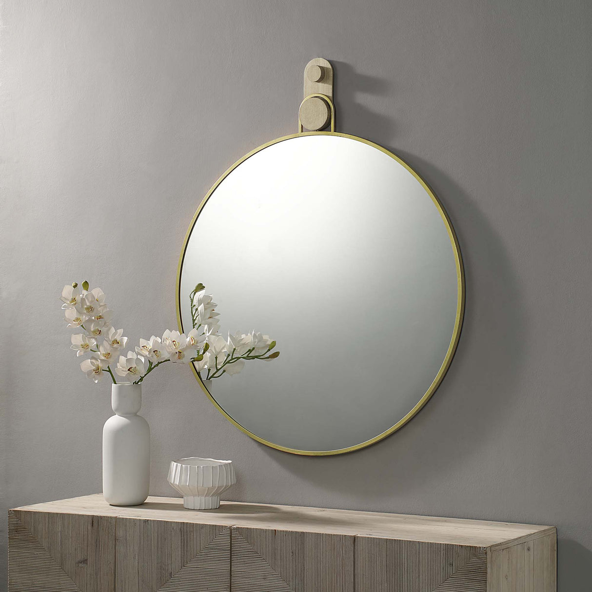 KINSLEY 40" W x 49" H x 1" D