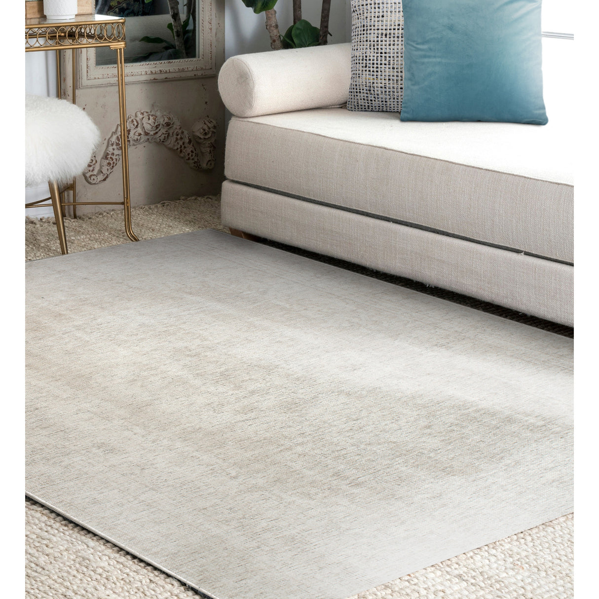 FALLON 118.08" W x 157.44" L