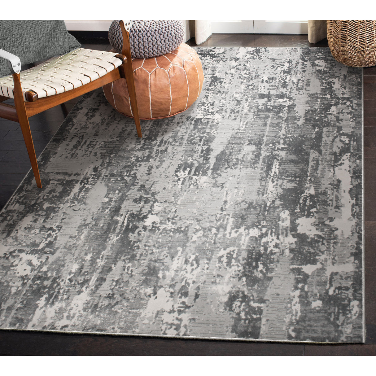 ARIELLA 94.44" W x 122.04" L