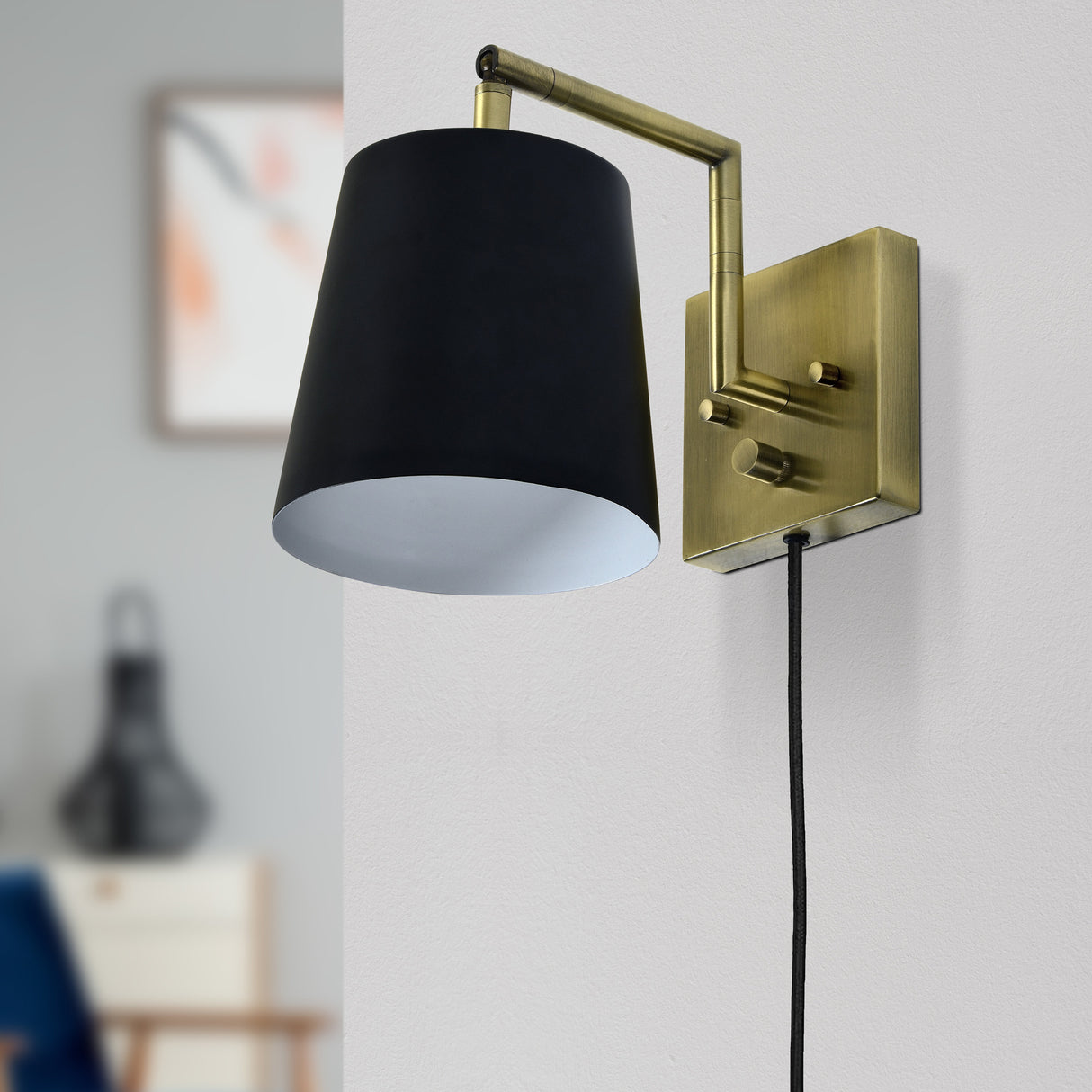 GRAMERCY 10.75" W x 8.5" H x 6.25" D