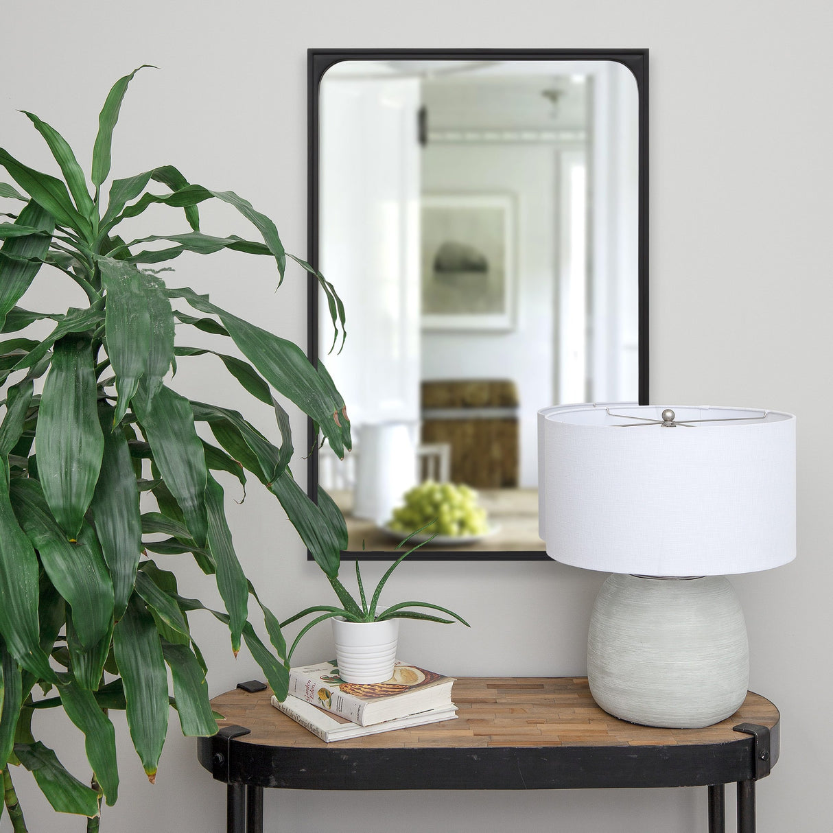 Sorella 24" W x 36" H x 1" D