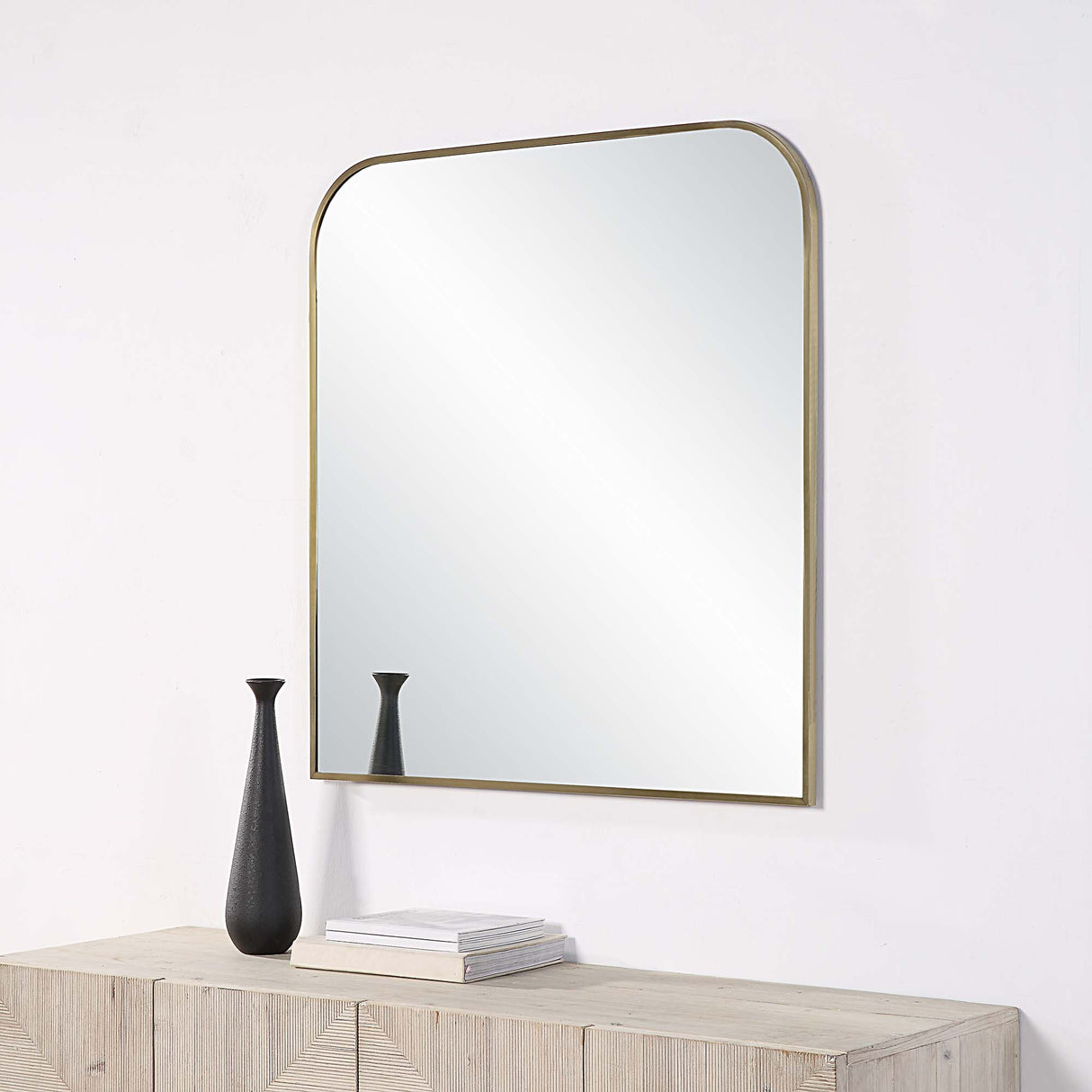JOAN 38" W x 40" H x 0.75" D