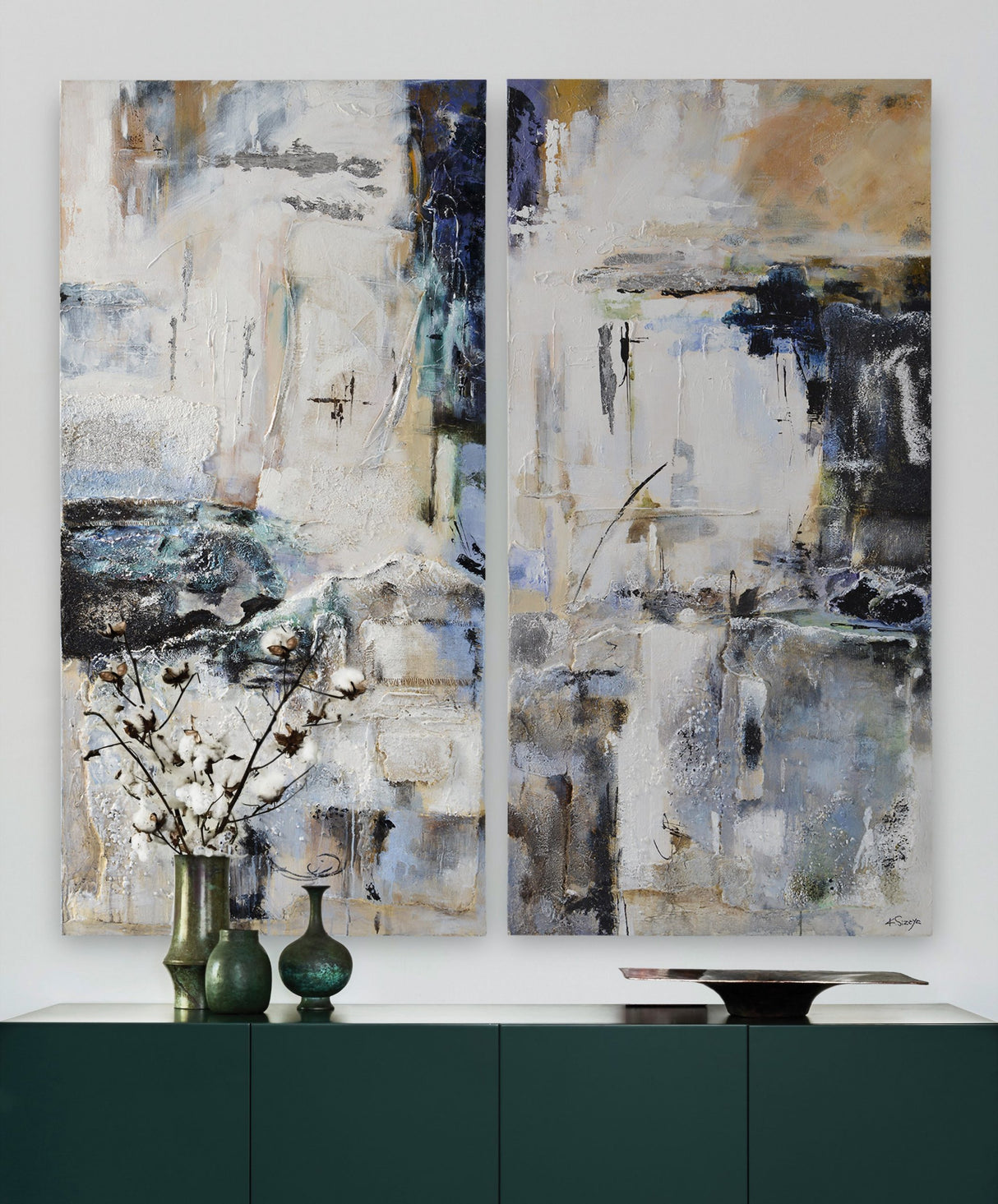 Yaffa 30" W x 60" H x 1.5" D