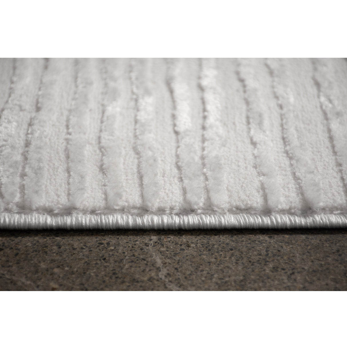 CAMILA 141.72" W x 181.08" L