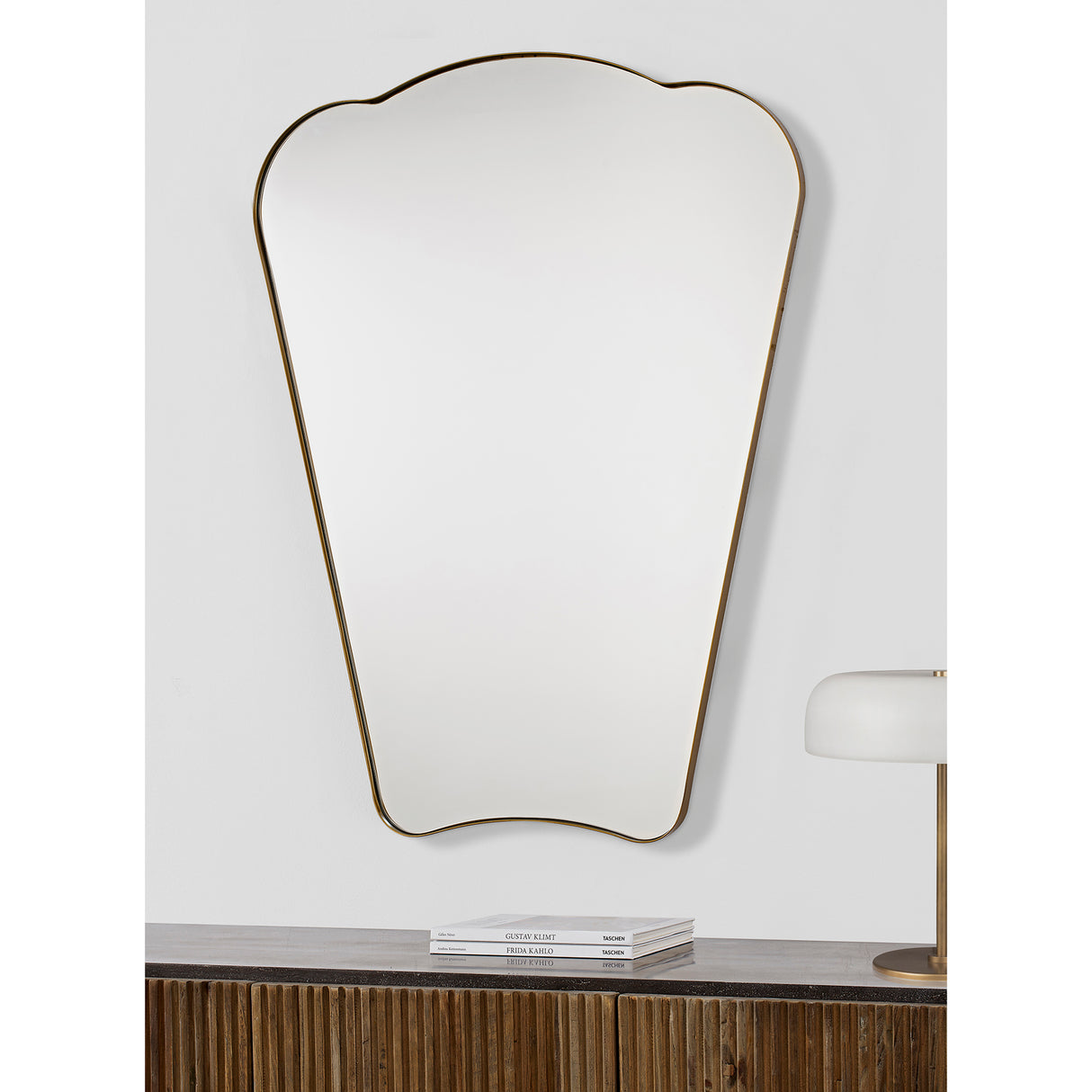 INDAH 30" W x 40" H x 1" D