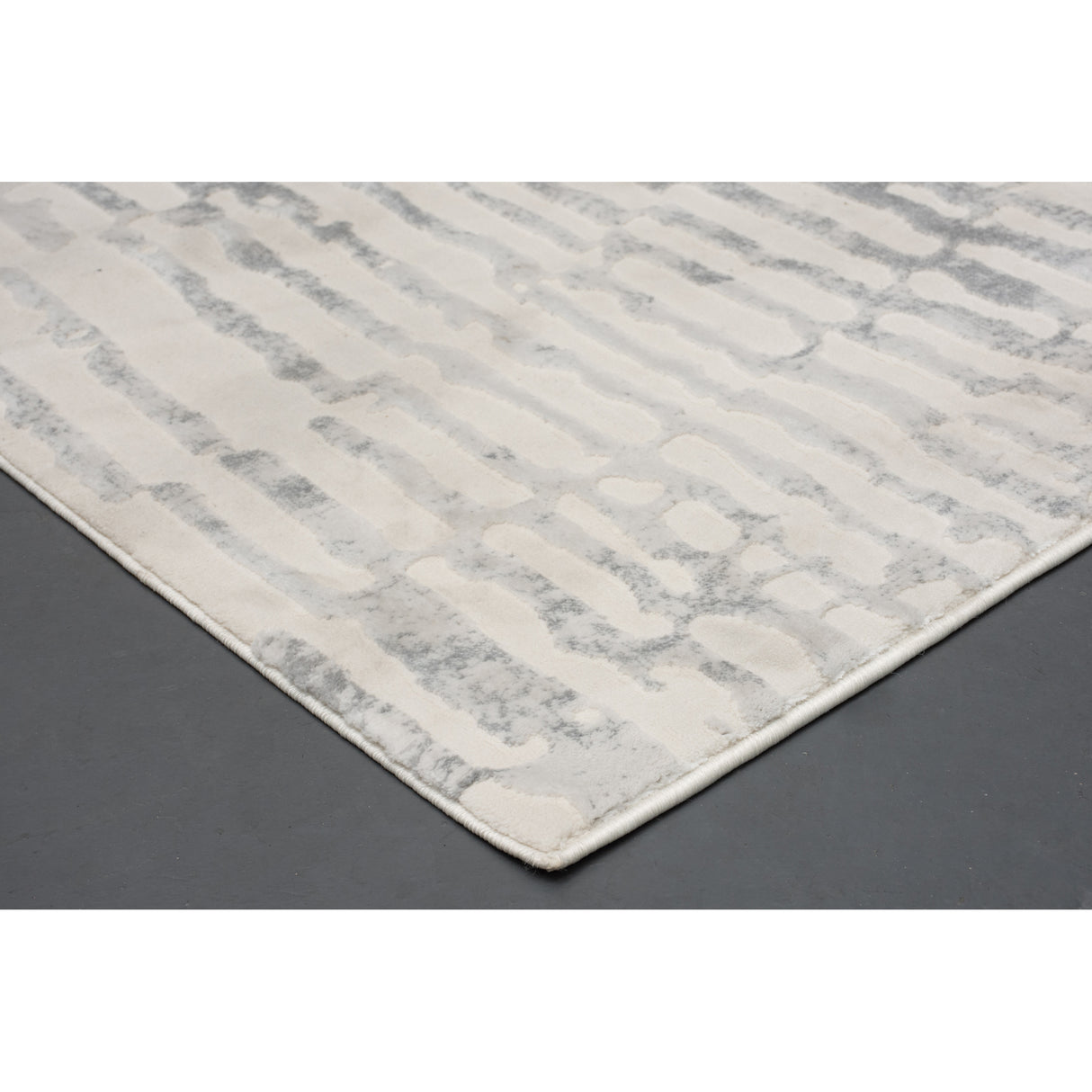 ARIELLA 63" W x 86.52" L