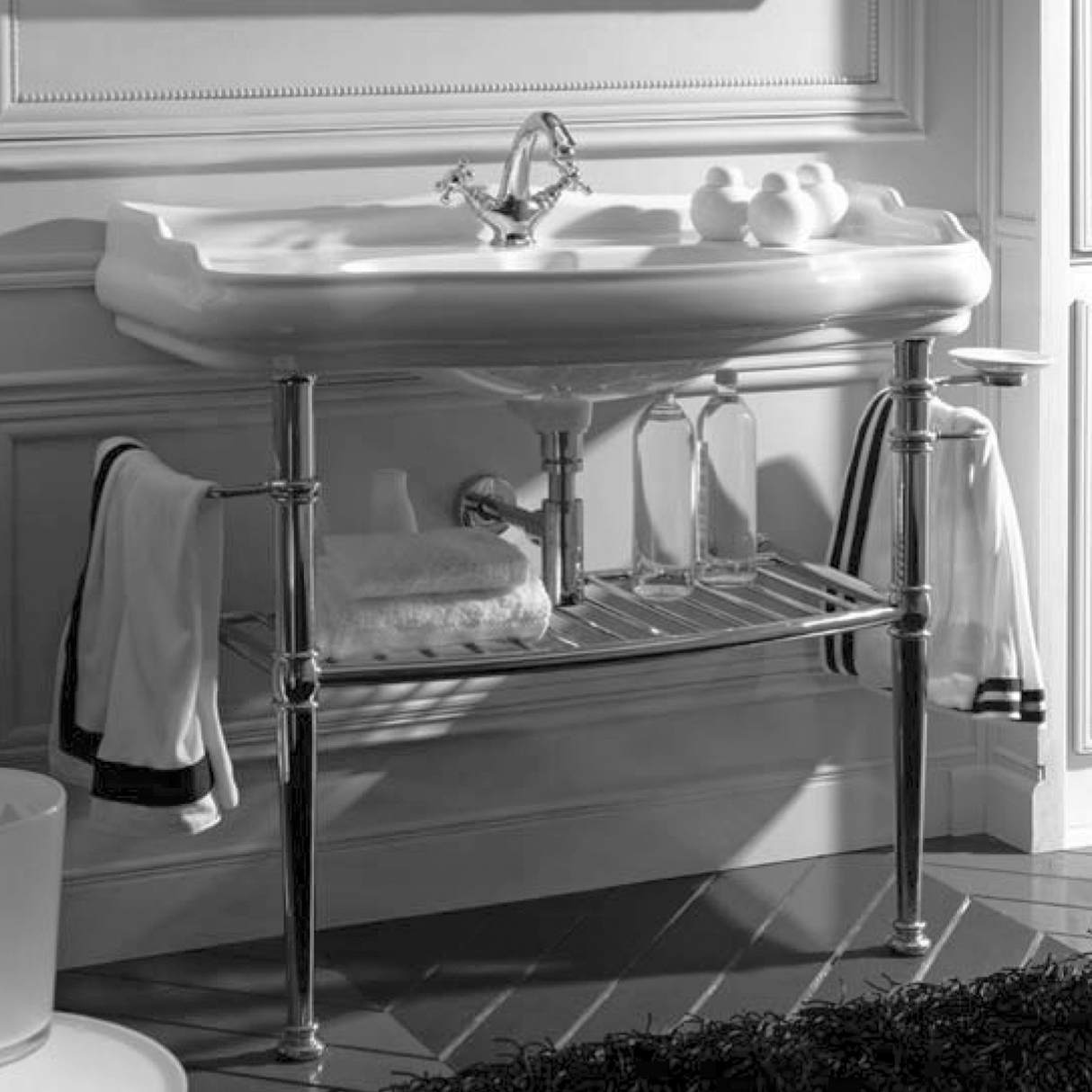 Retro Chrome Legs