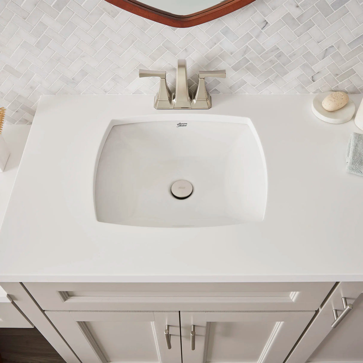 Edgemere® Under Counter Sink