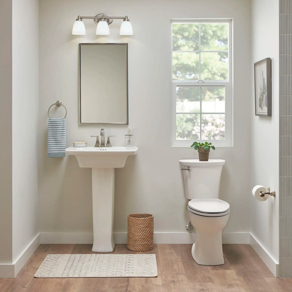 Edgemere Pedestal Leg