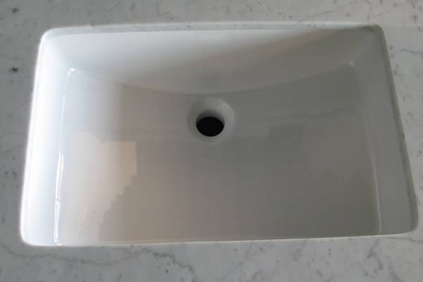 Bathroom Sink 20 3/4" X 14 3/4" X 8 1/8" Bosco #200013