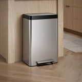Dual-compartment step trash can