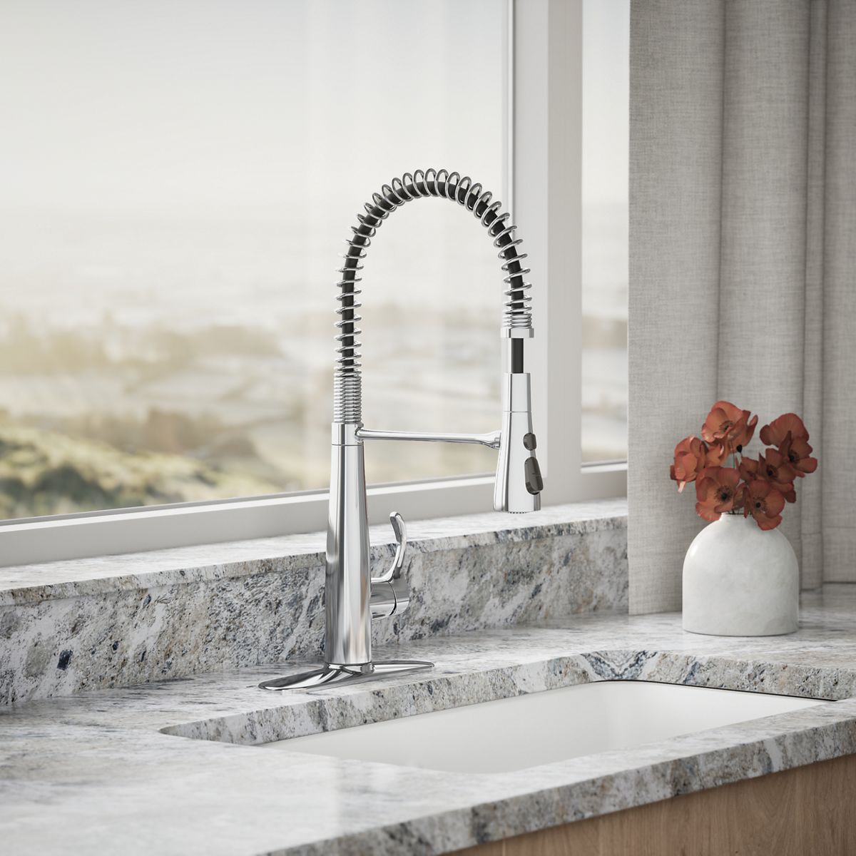 Simplice® Semi-professional kitchen sink faucet with three-function sprayhead