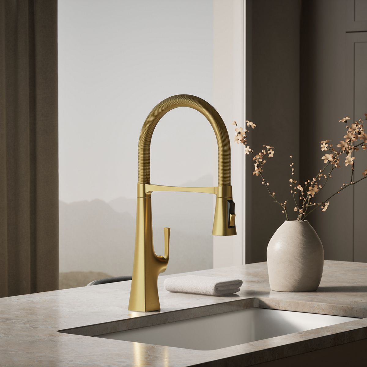 Graze® Semi-professional kitchen sink faucet with three-function sprayhead