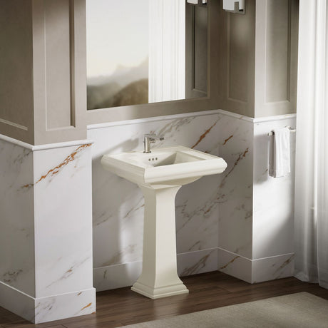 Memoirs® Bathroom sink pedestal