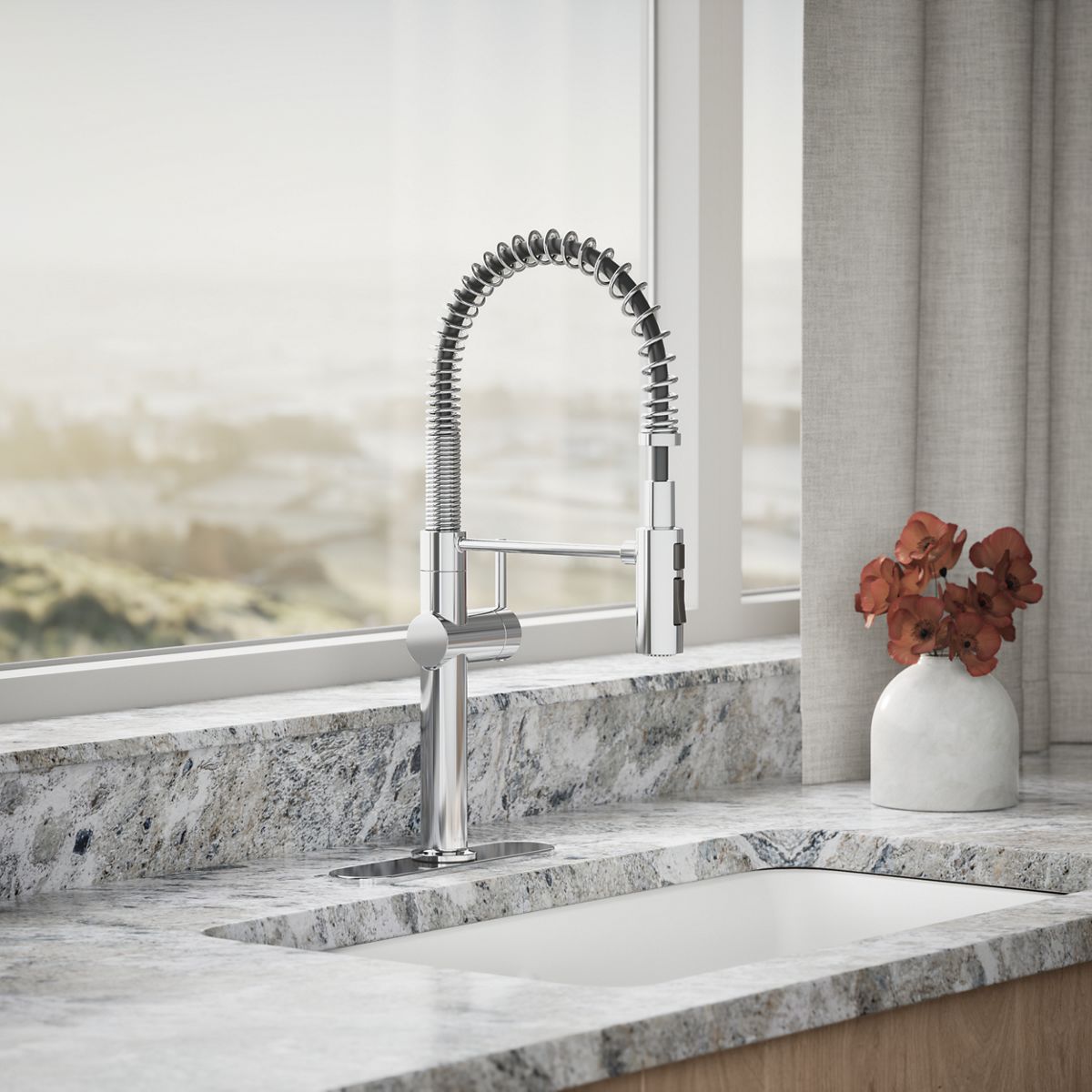 Crue® Semi-professional kitchen sink faucet with three-function sprayhead