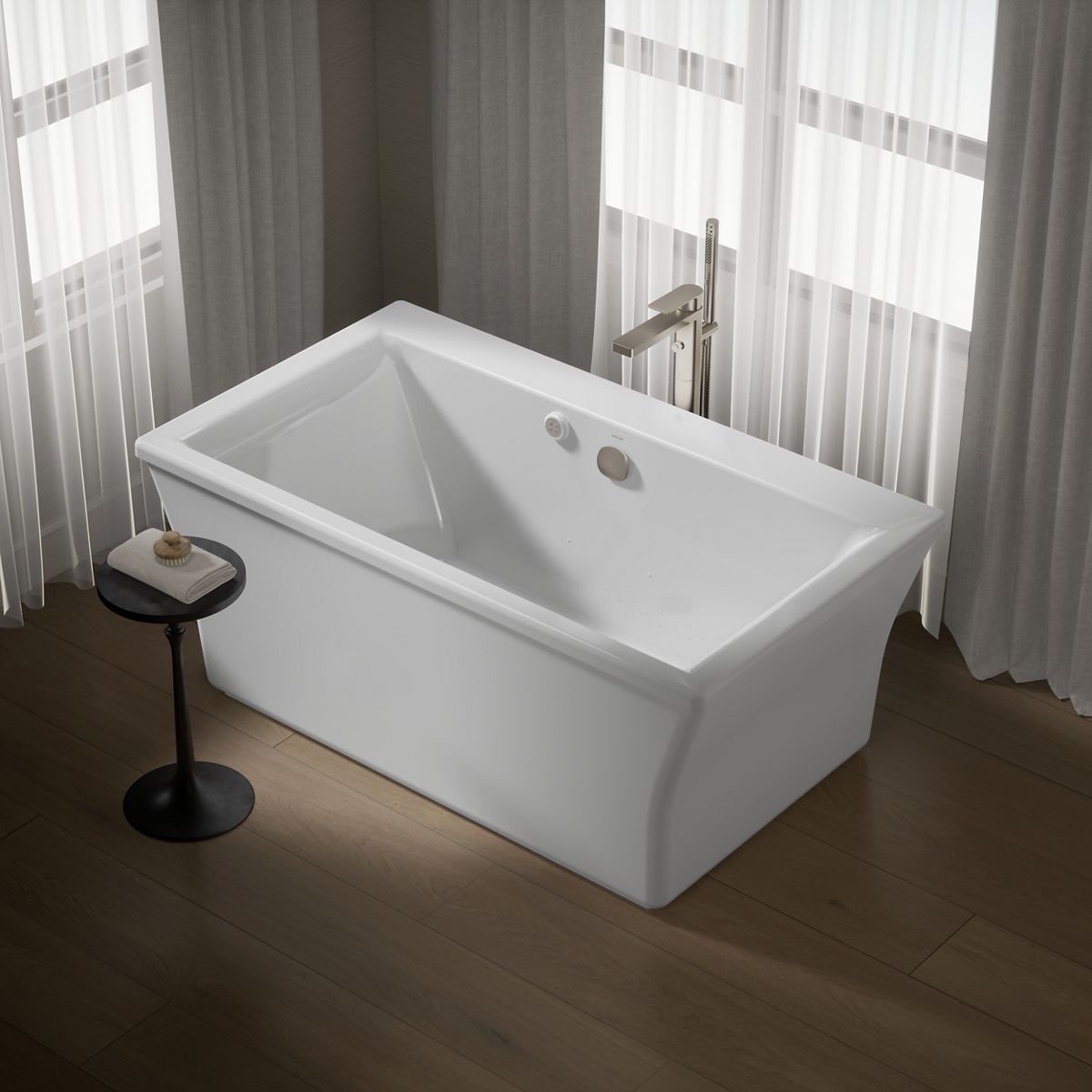 Stargaze® 60" x 34" freestanding Heated BubbleMassage™ air bath with Bask® heated surface and fluted shroud