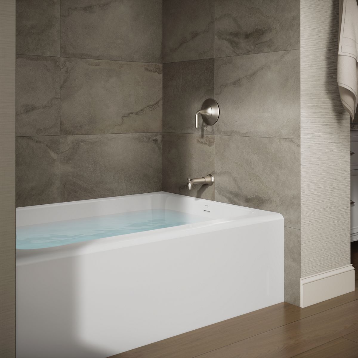 Avec® 60" x 42" alcove bath, right drain
