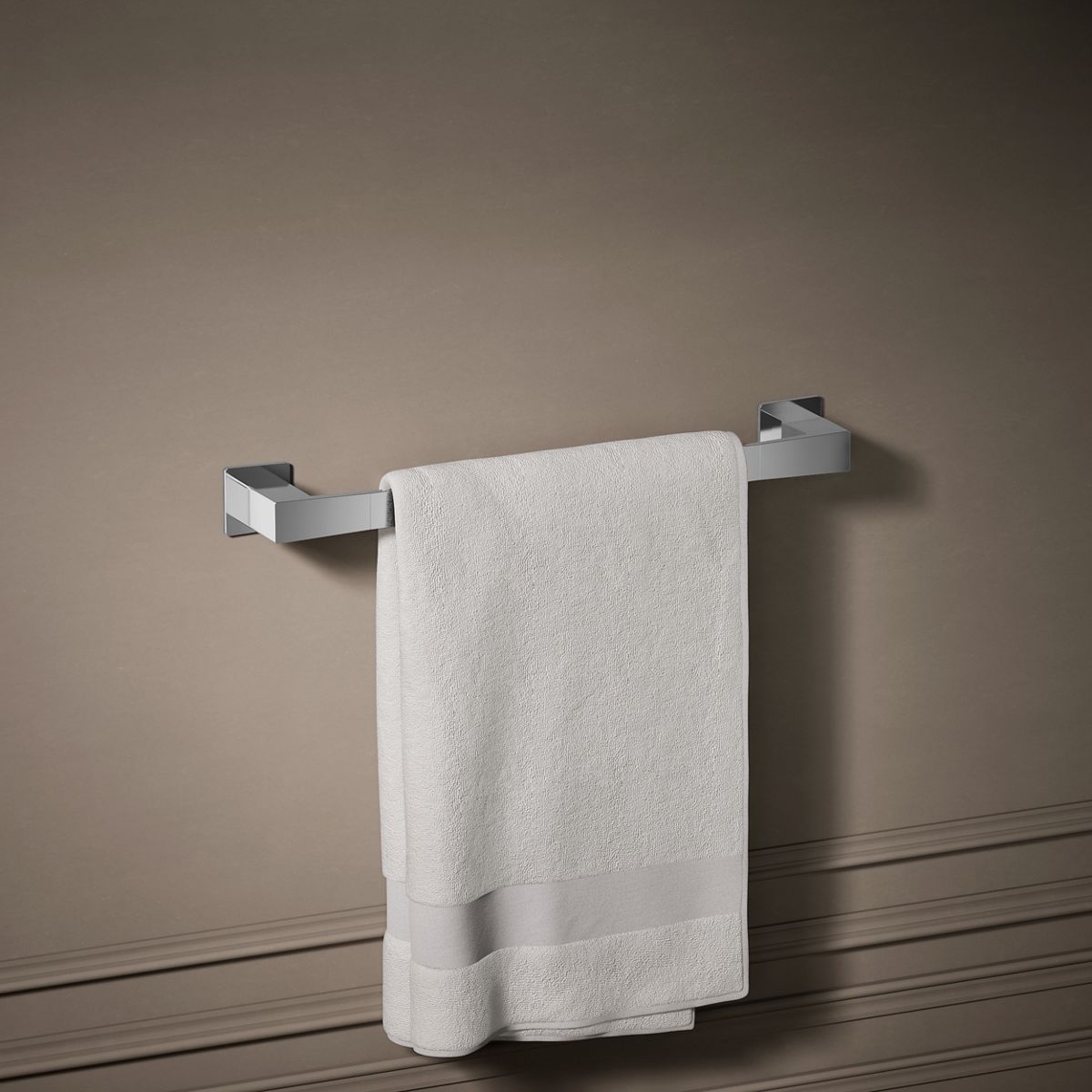 Honesty® 18" towel bar