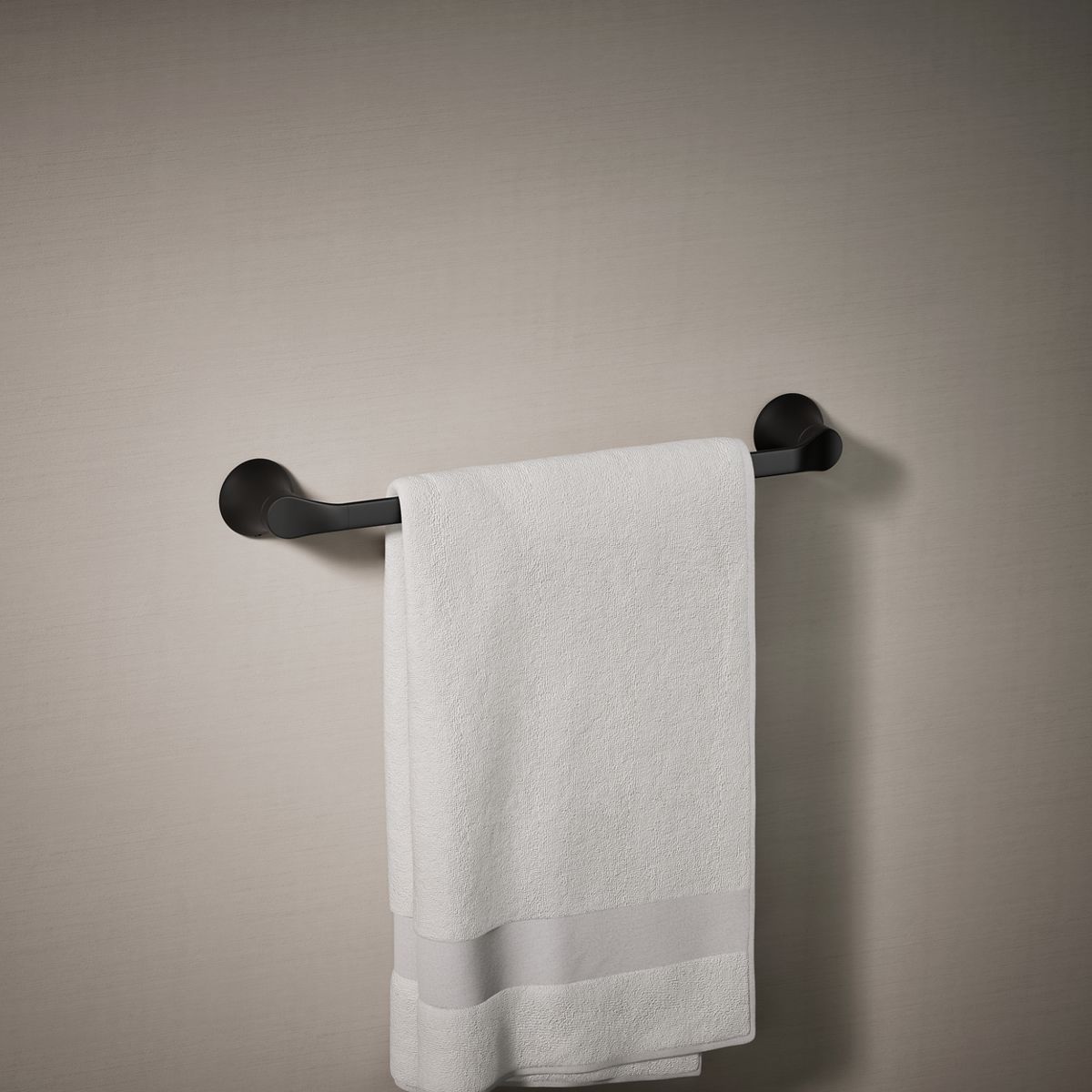 Simplice® 18" towel bar