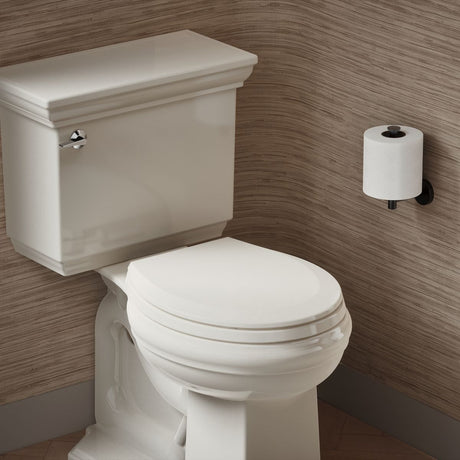 Lustra™ Quick-Release™ round-front toilet seat